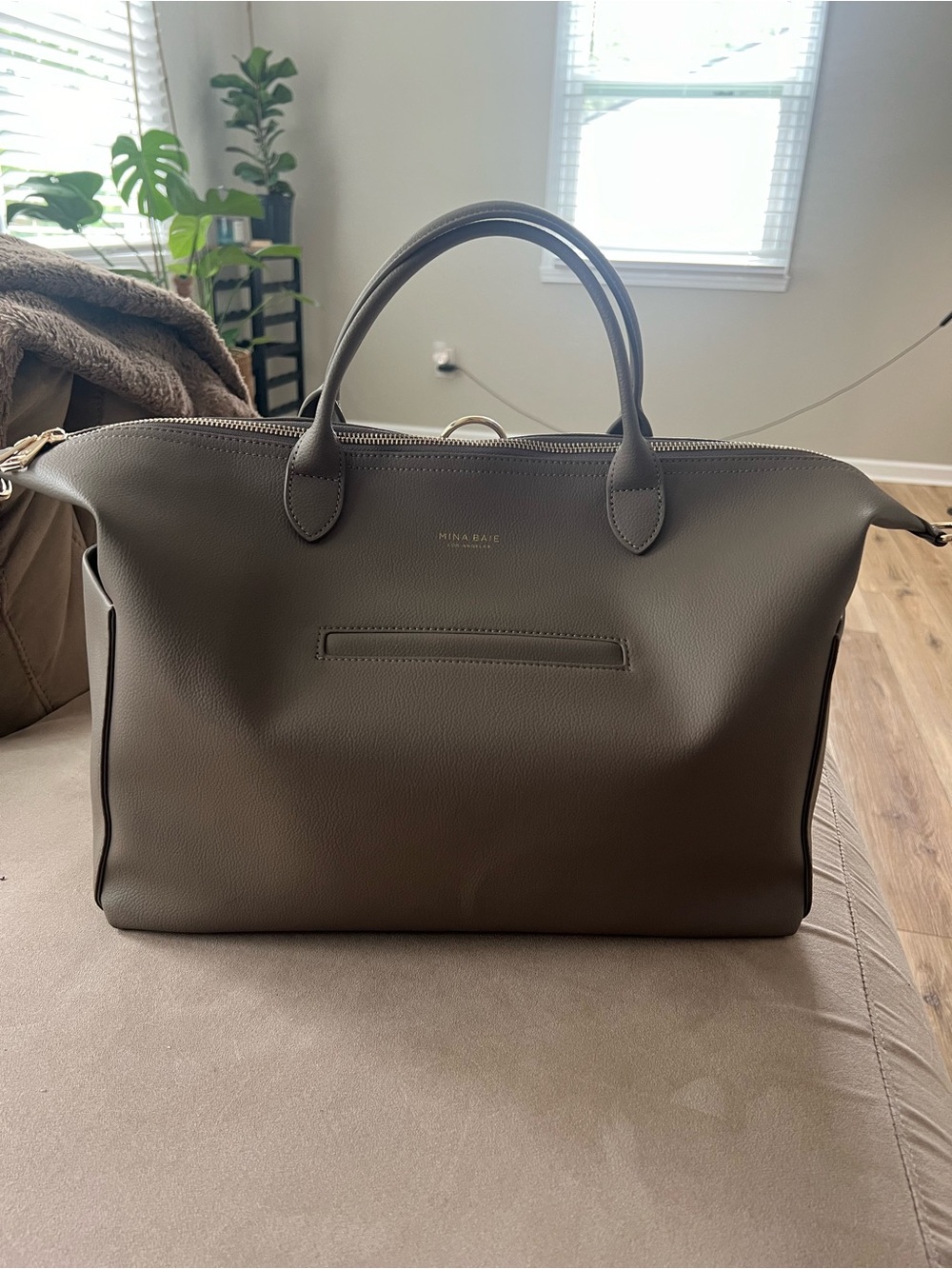Mina Baie Emmy Bag - Full Size - Color Clay